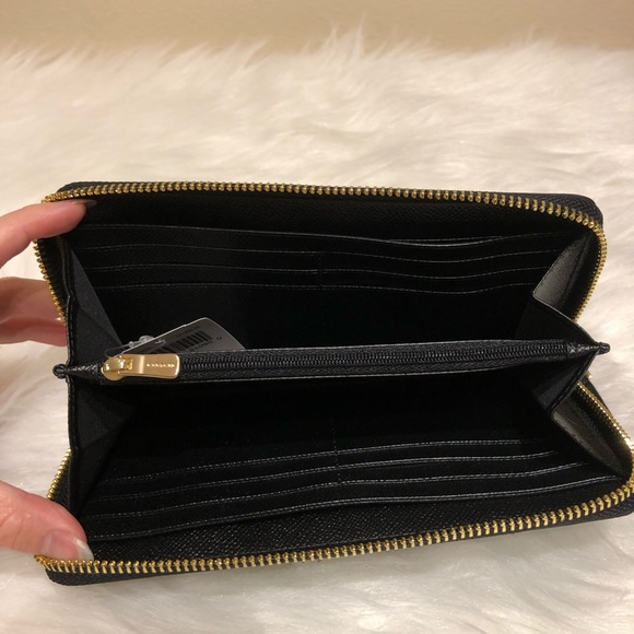 Coach purse and wallet set